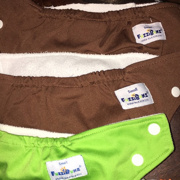 FuzziBunz Small Cloth Diaper - Picture 5 of 11